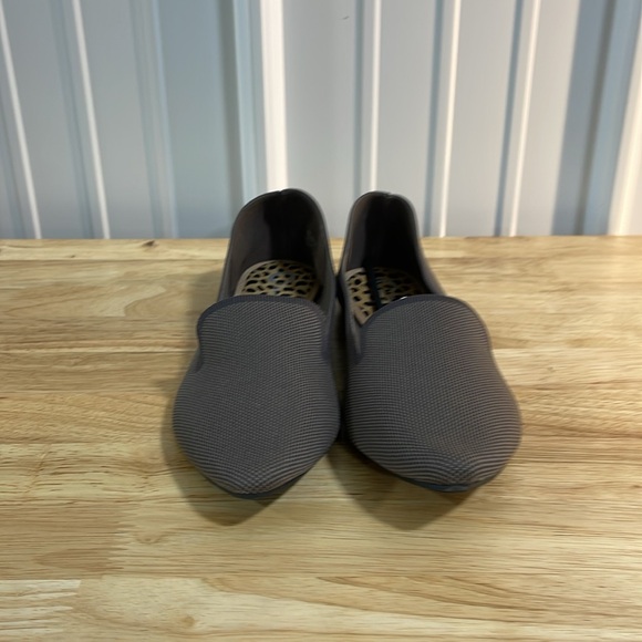 Journee Collection Womens Shoes Size 12 Vickie Grey - Picture 6 of 6